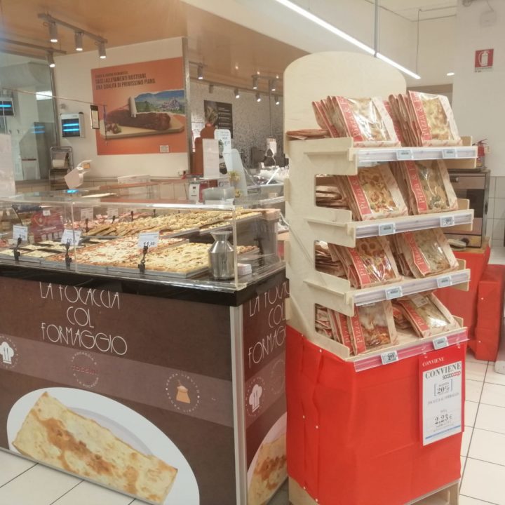 Focaccia col formaggio Tossini, degustazioni Coop (5)